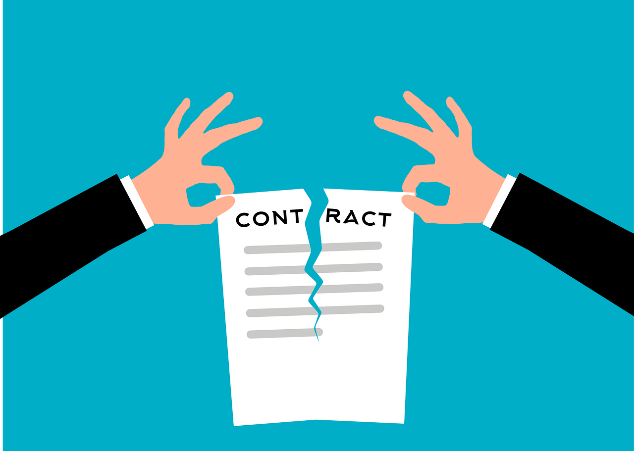 ¿Cómo se comunica la terminación del contrato?