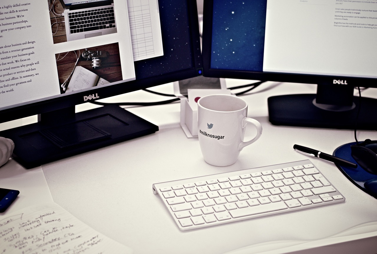 ¿Qué pasa si una persona trabaja en dos empresas? ¿Qué pasa si una persona trabaja en dos empresas?